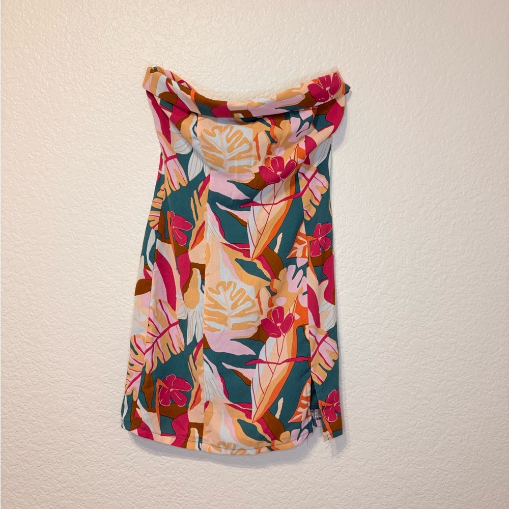 Forever 21 Tropical Strapless Dress